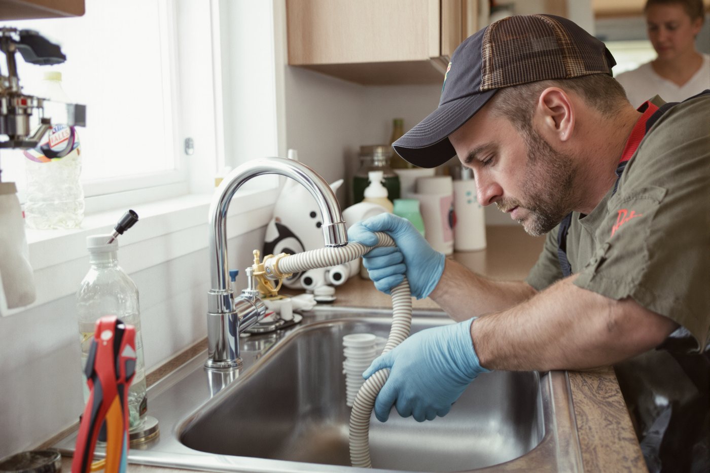 Clearing clogged drain